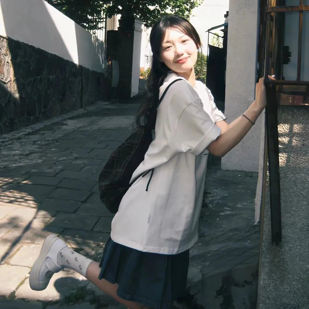 阿满的喜剧：多管闲事